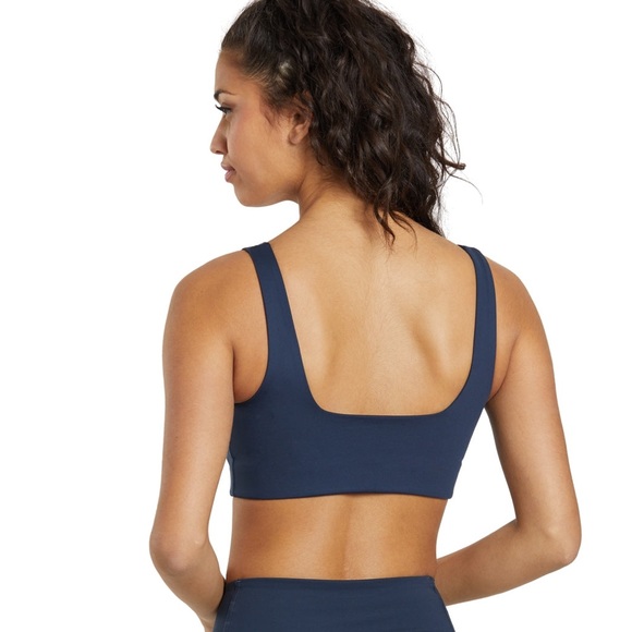 Girlfriend Collective Workout Set - Picture 3 of 7